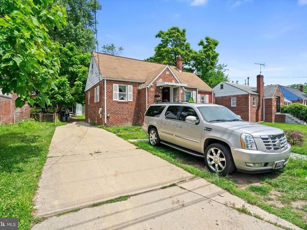 6504 KNOLLBROOK DRIVE , HYATTSVILLE, MD 20783