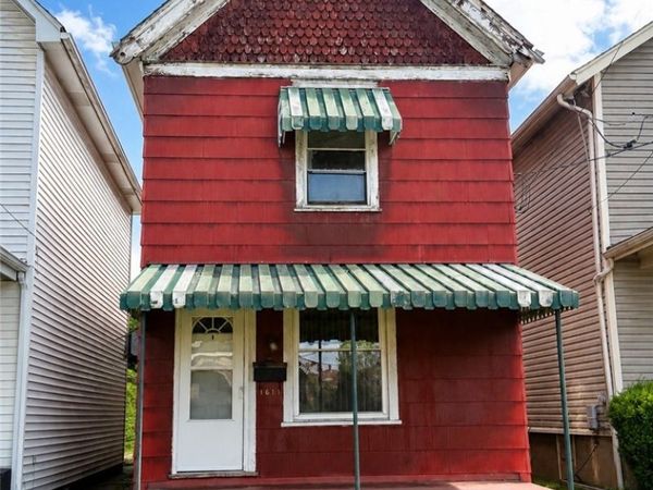 1611 Main Street, Wellsburg, WV 26070