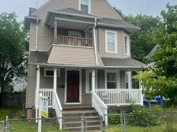 19 Wareham St, Springfield, MA 01108