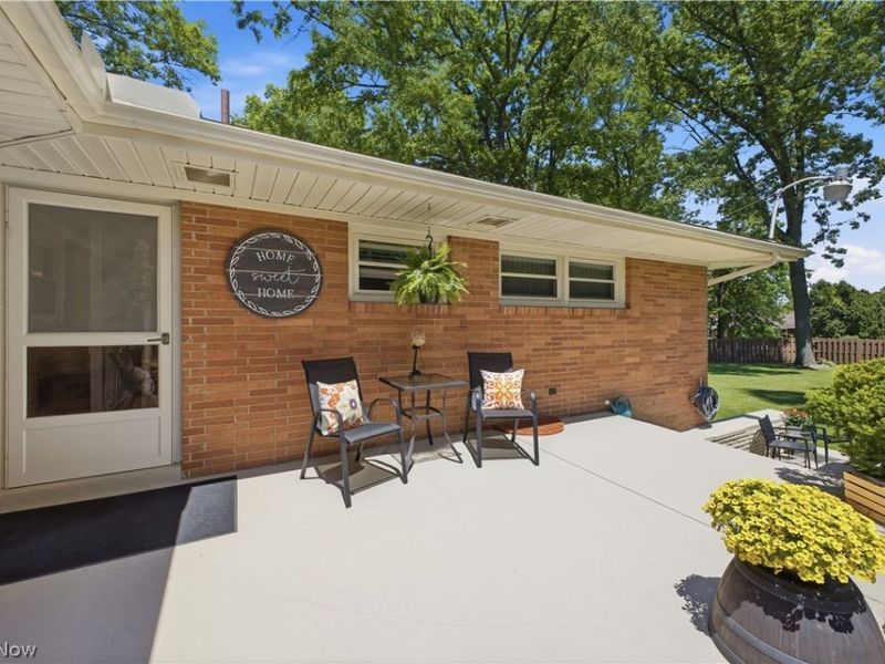 277 Marwood Drive SE, Warren, OH 44484 Photo 31