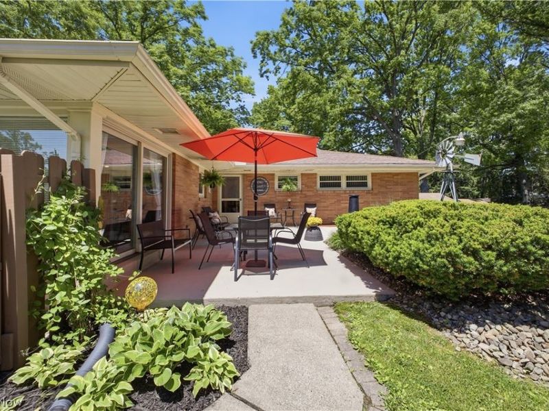 277 Marwood Drive SE, Warren, OH 44484 Photo 33