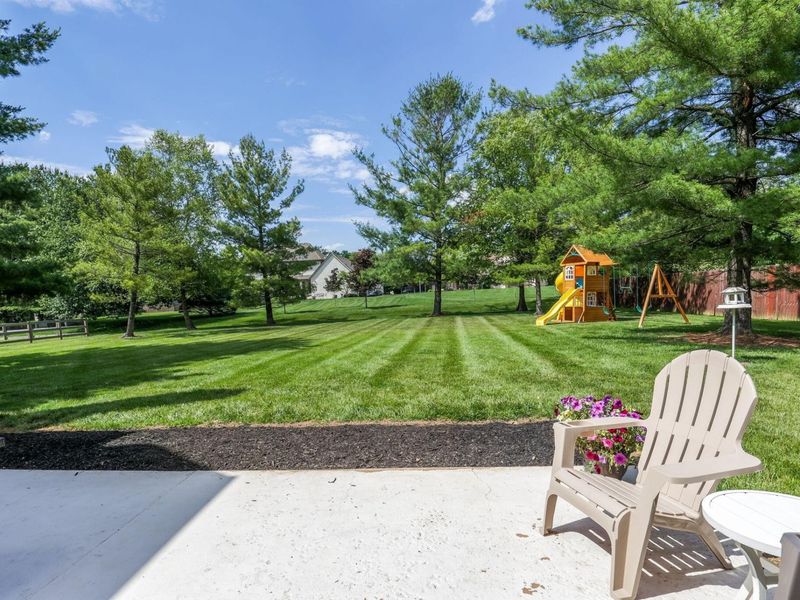8538 Chateau Drive, Pickerington, OH 43147 Photo 31