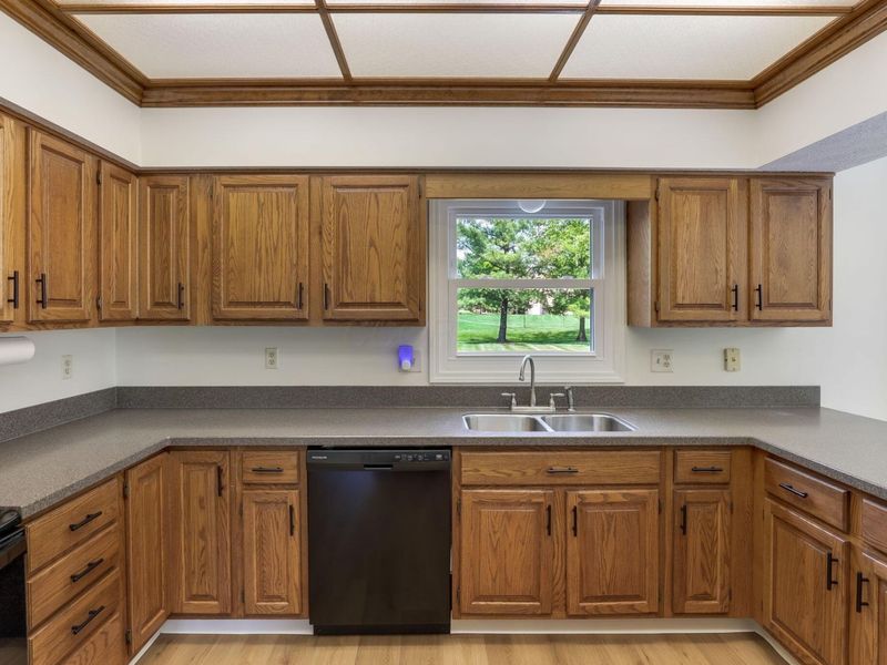 8538 Chateau Drive, Pickerington, OH 43147 Photo 34
