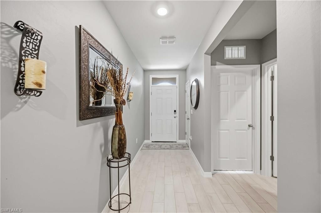 20352 Camino Torcido Loop, North Fort Myers, FL 33917 Photo