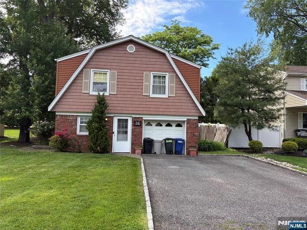 26 Pavonia Avenue, EMERSON, NJ 07630