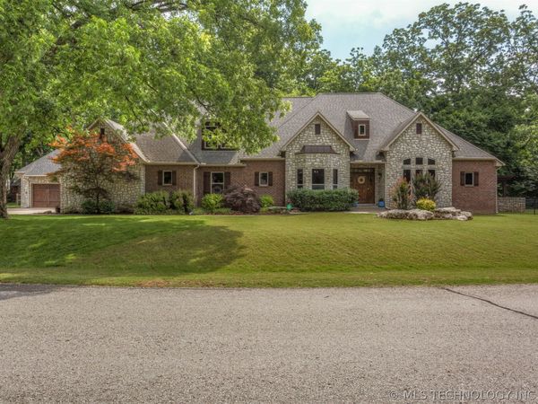 13711 S 18th Street, Bixby, OK 74008