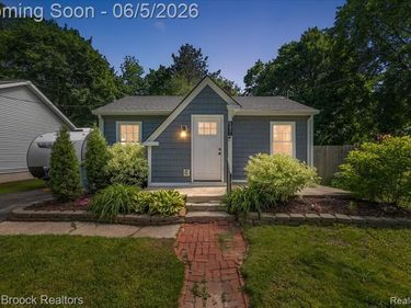 6431 Prairie Lawn, Waterford Twp, MI 48329