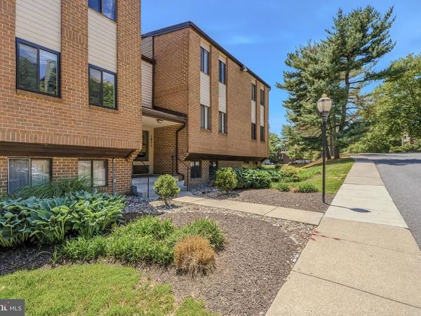 1811 SNOW MEADOW LANE , Unit T-2, BALTIMORE, MD 21209