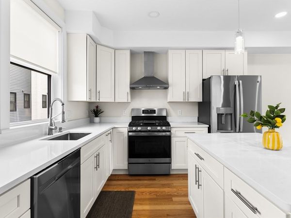 188 Quincy Ave, Unit B1, Quincy, MA 02169