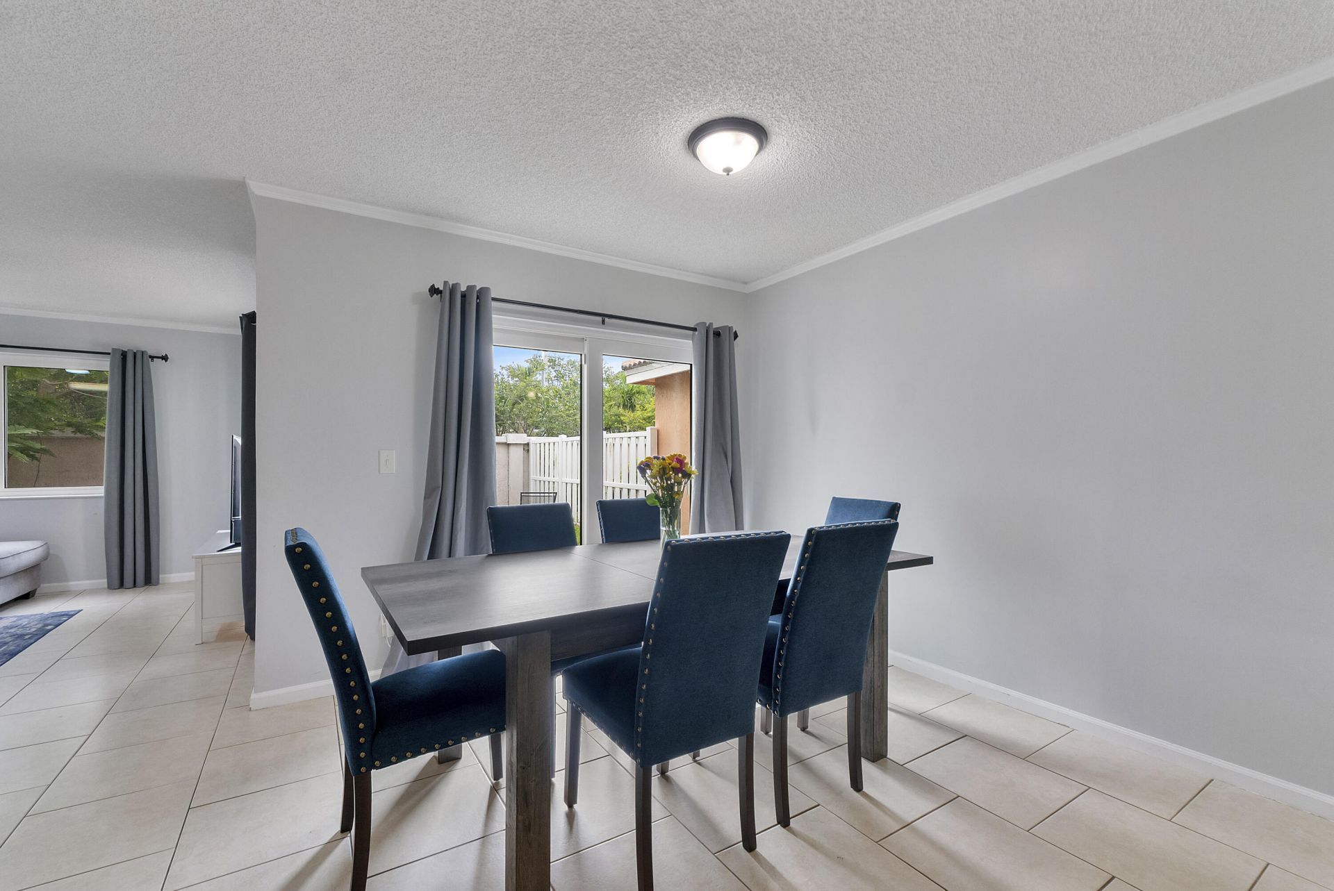 5474 NW 94th Terrace, Sunrise, FL 33351 Photo