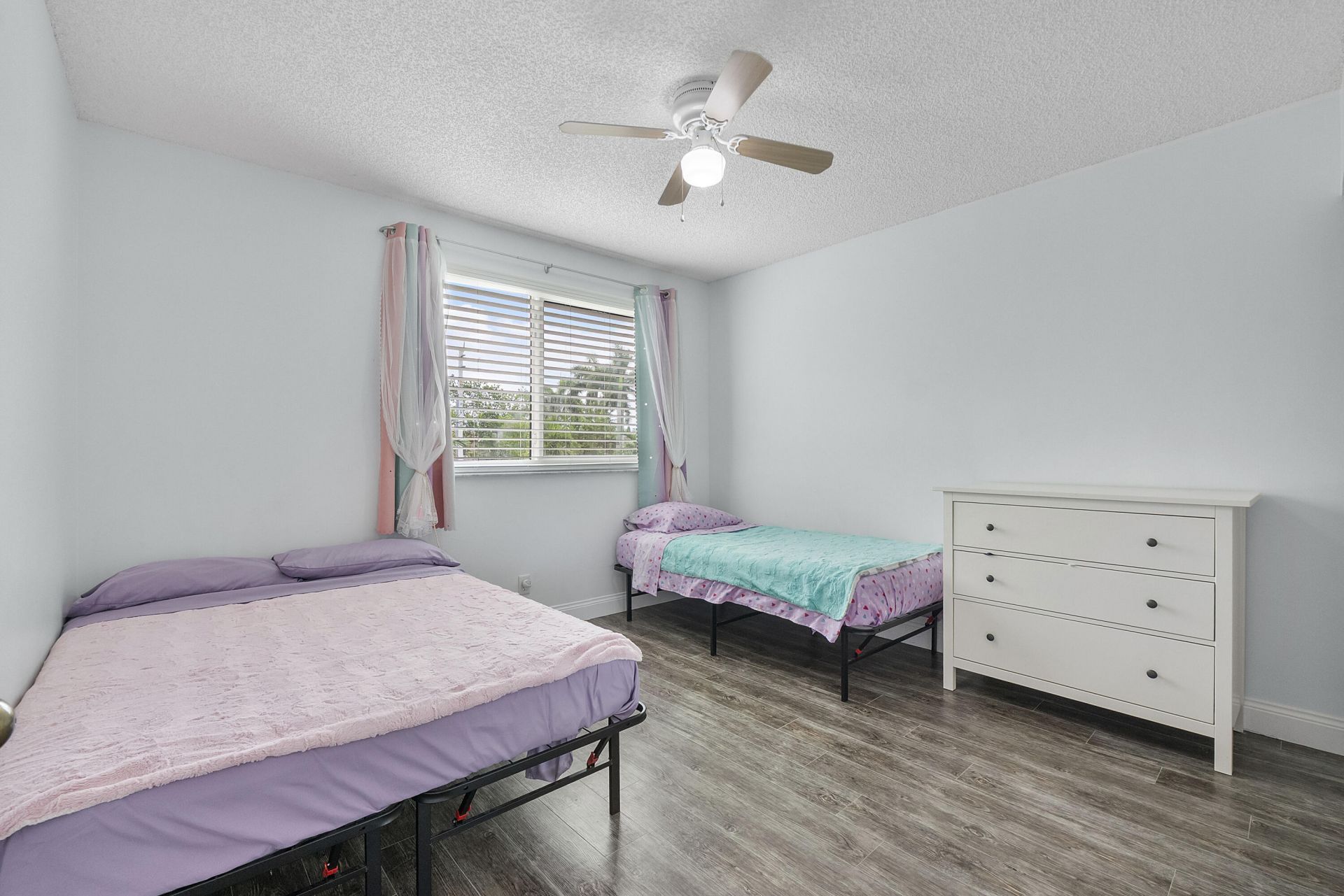 5474 NW 94th Terrace, Sunrise, FL 33351 Photo