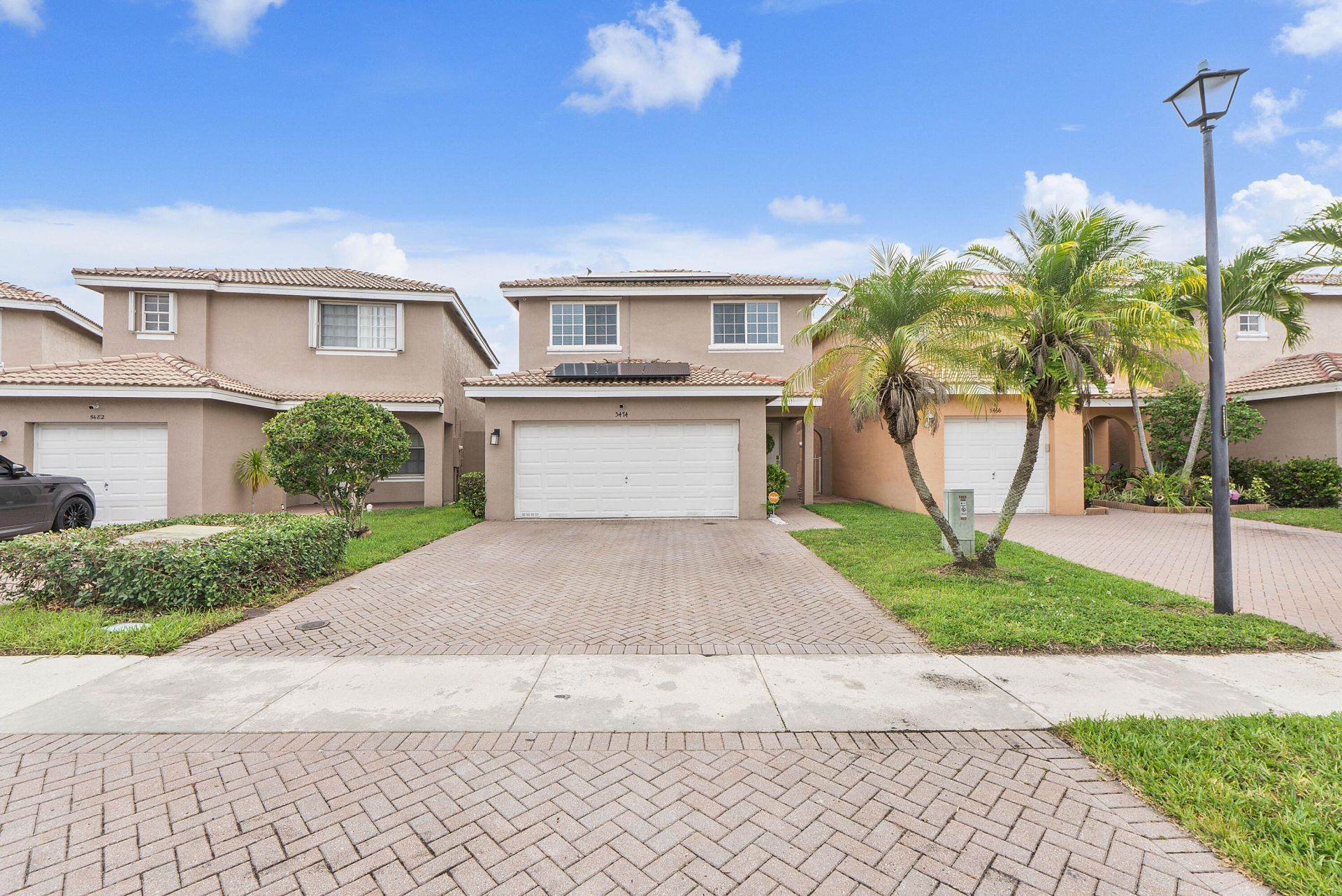 5474 NW 94th Terrace, Sunrise, FL 33351 Photo