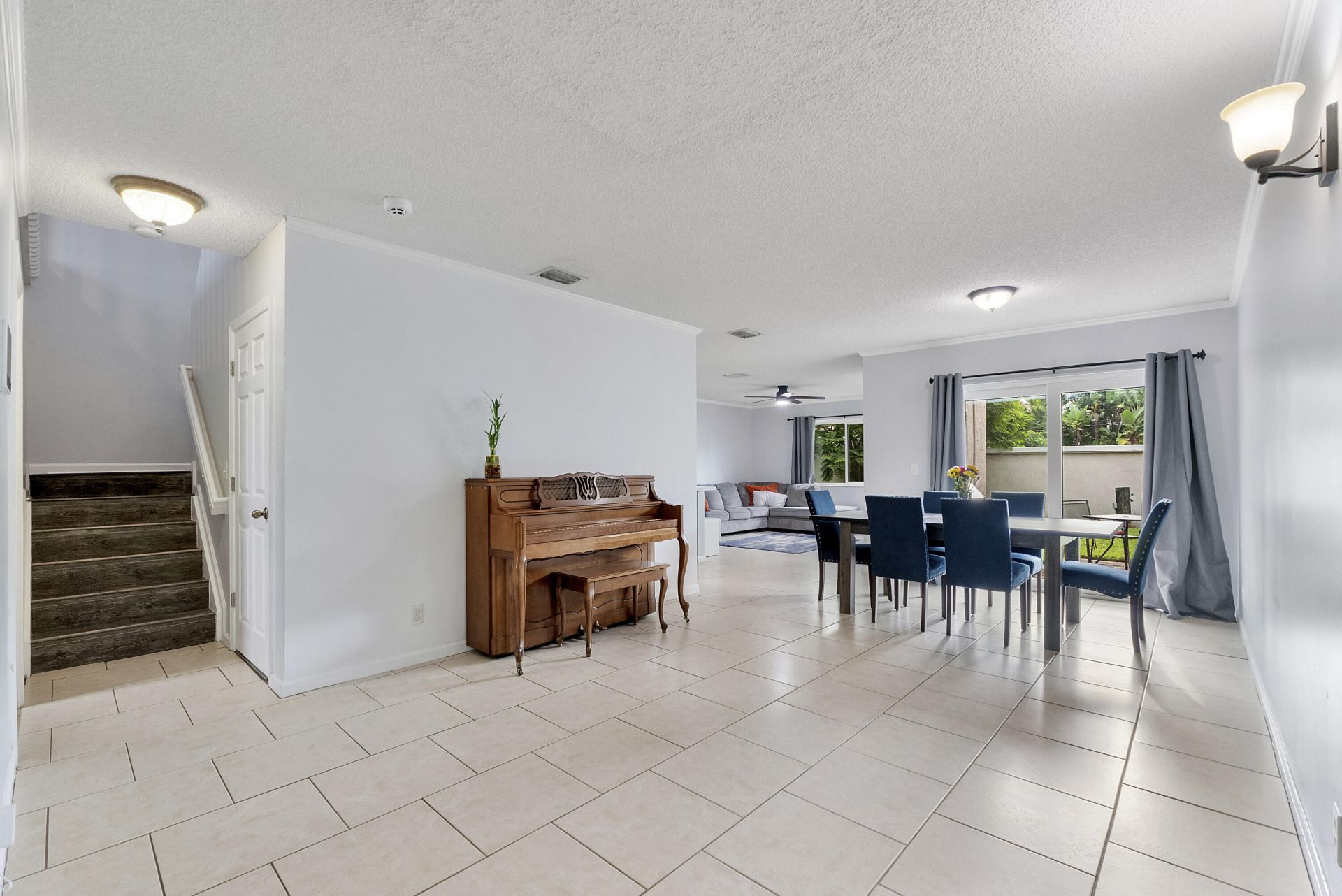 5474 NW 94th Terrace, Sunrise, FL 33351 Photo