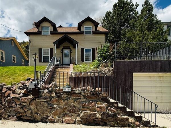 925 Pine Street , Ely, NV 89301