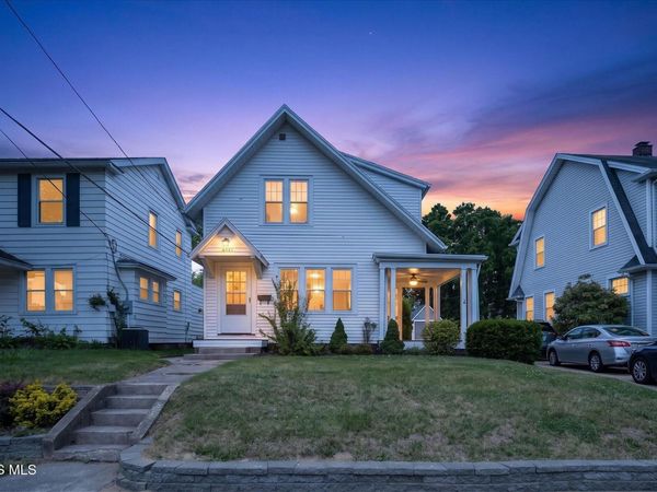 4321 Fir Lane, Toledo, OH 43613
