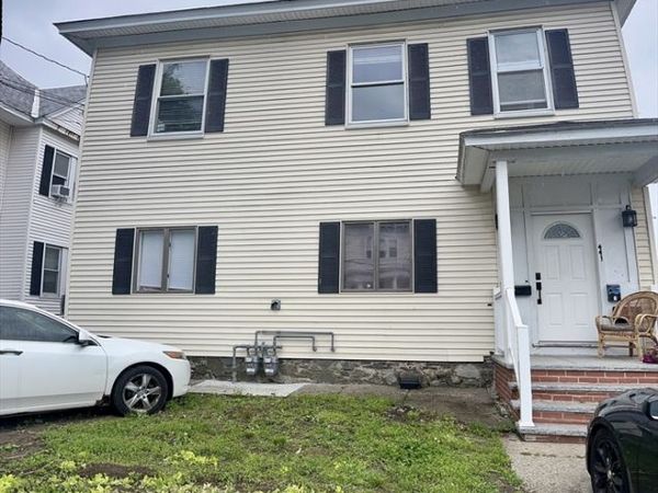 441 High St, Unit 2, Lowell, MA 01852