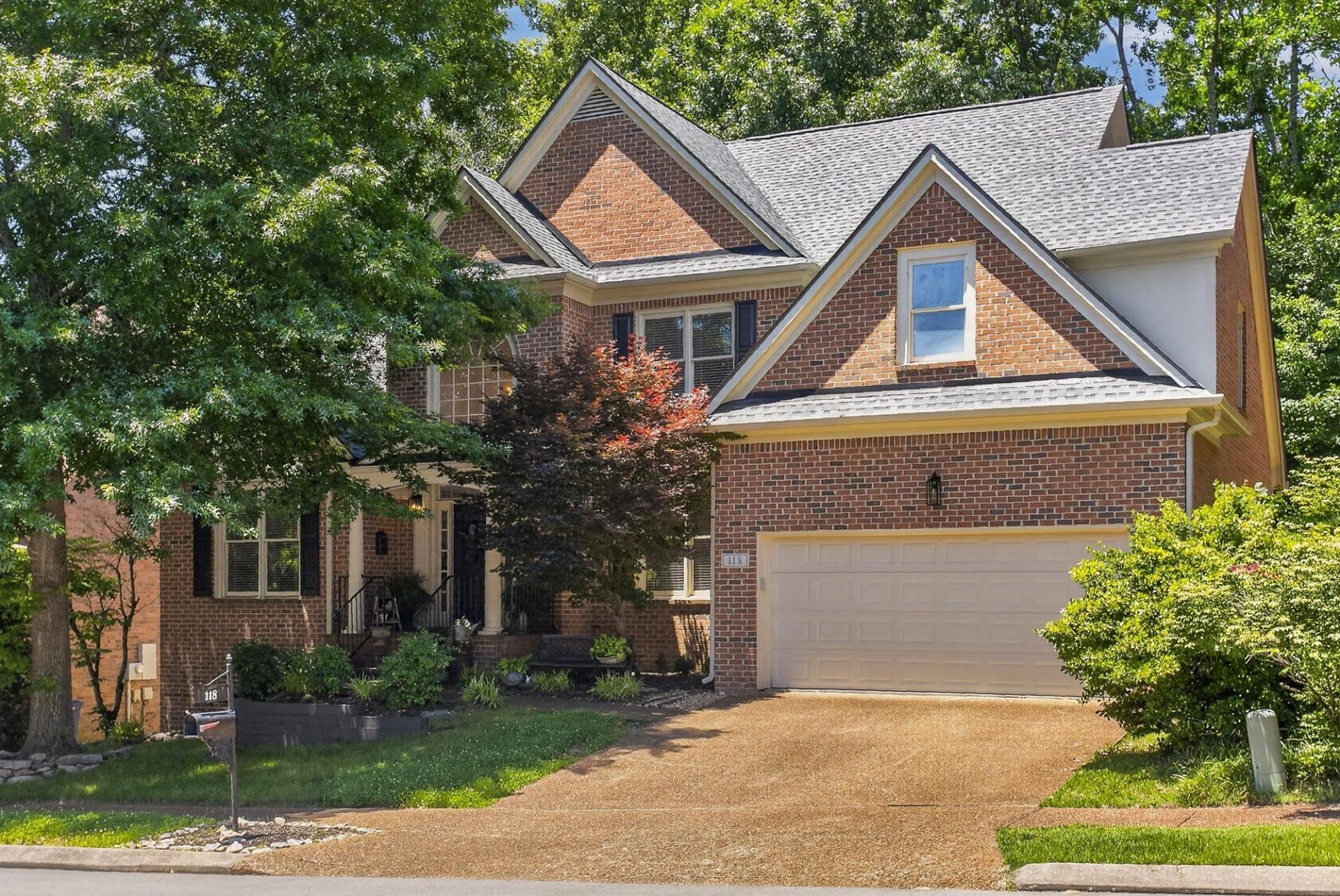 118 Carphilly Cir, Franklin, TN 37069 Main Photo