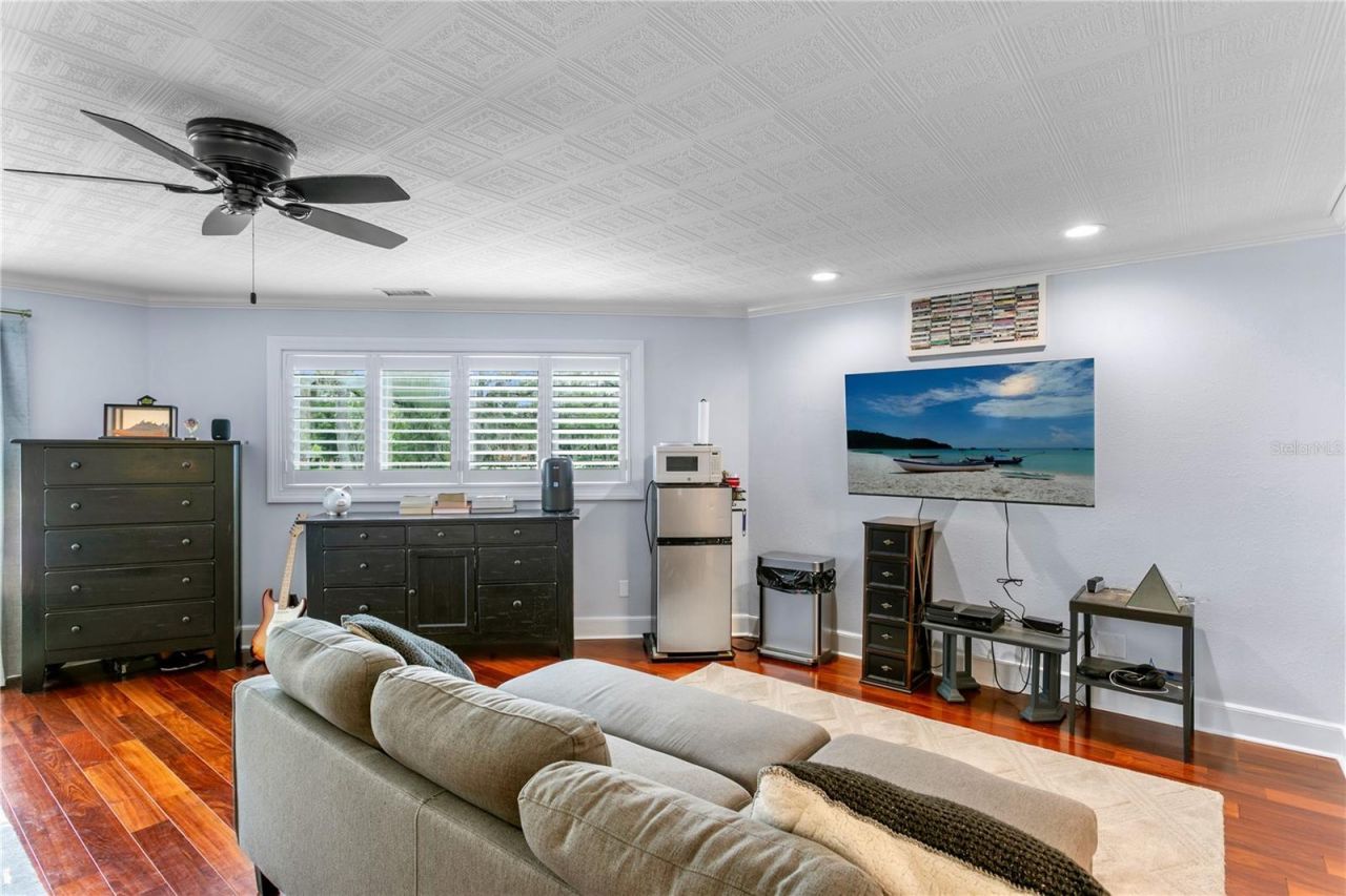 16601 Avila Boulevard, Tampa, FL 33613 Photo