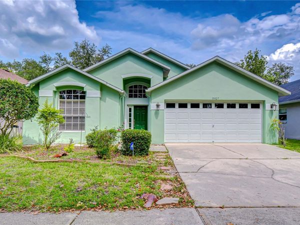 18927 TWINBERRY DRIVE, TAMPA, FL 33647