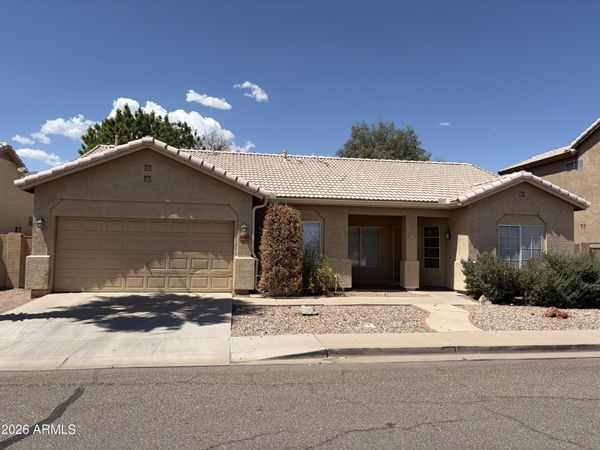 1660 E GARY Drive, Chandler, AZ 85225