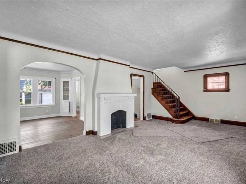 334 E 197 Street, Euclid, OH 44119 Photo 6