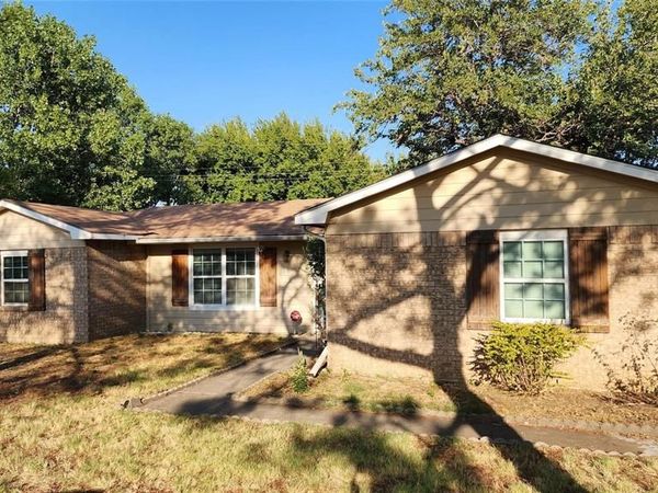 808 Howell Drive, Coppell, TX 75019
