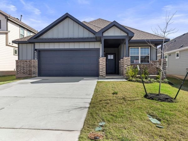 305 Brooks Ranch DR, Kyle, TX 78640