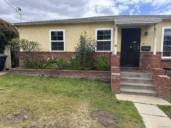 8245 Orchard, La Mesa, CA 91942