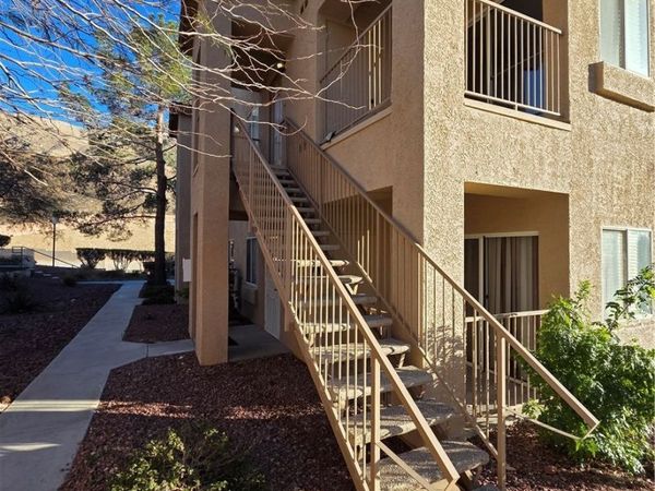 2110 Los Feliz Street , Unit 2067, Las Vegas, NV 89156