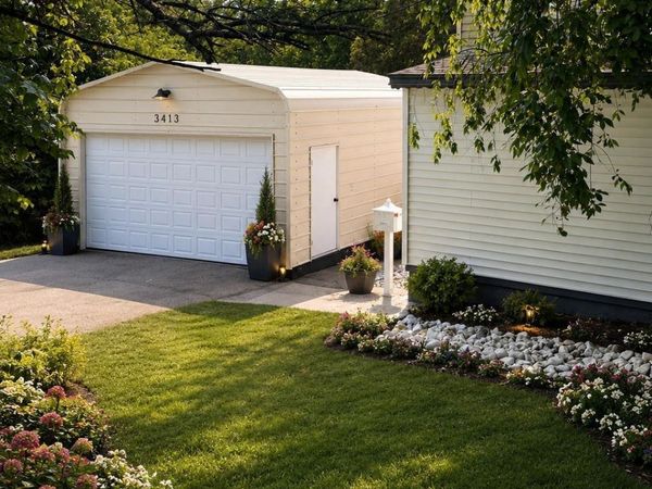 3413 FYFFE Avenue, Cincinnati, OH 45211