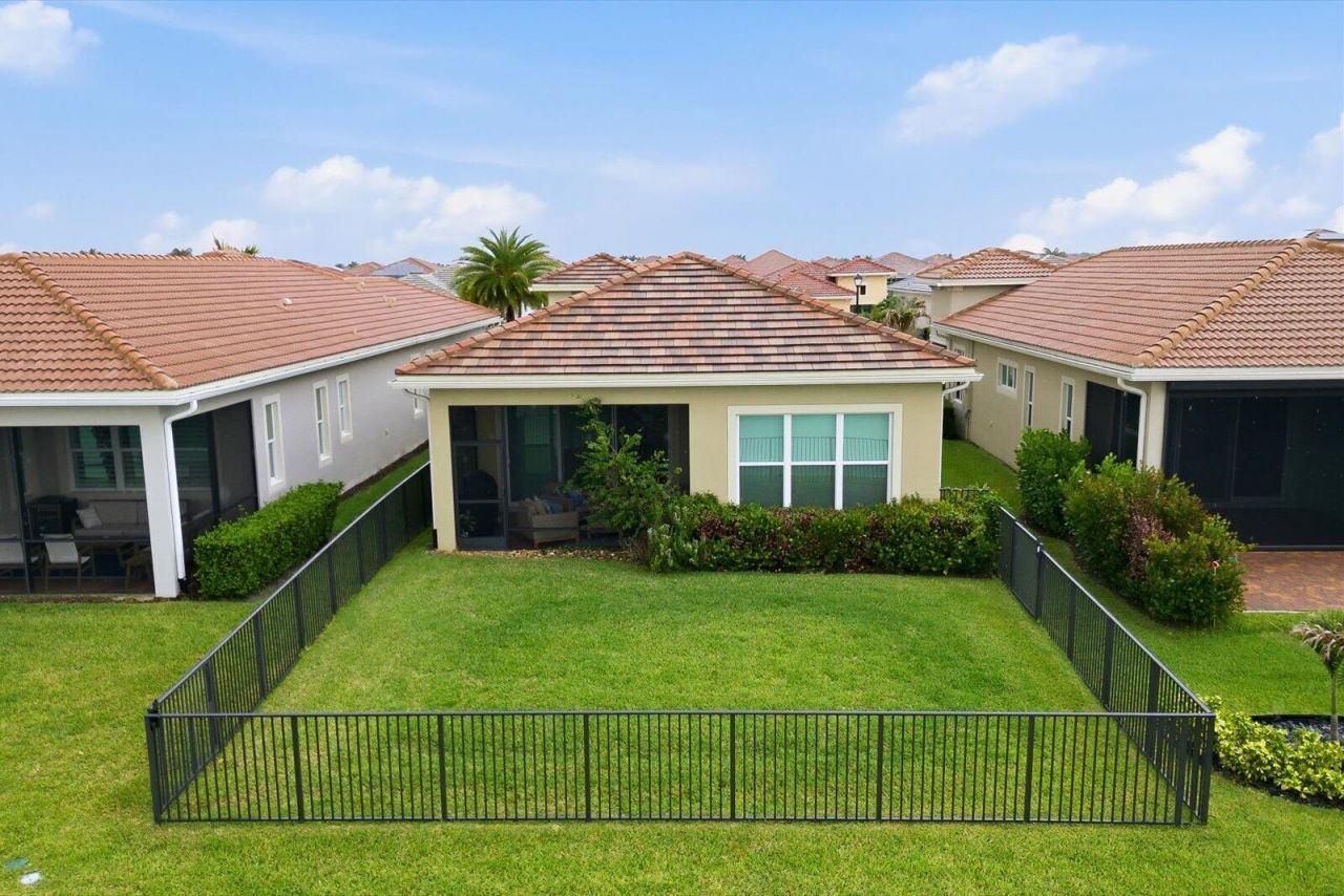 9173 SW Michele Way, Port Saint Lucie, FL 34987 Photo