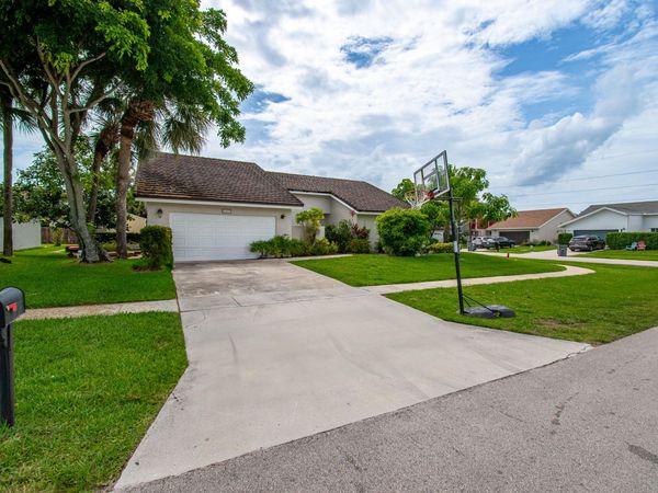 22051 Montoya Drive, Boca Raton, FL 33433