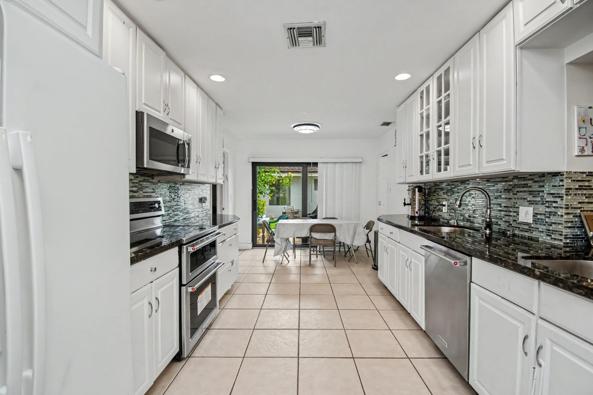 22051 Montoya Drive, Boca Raton, FL 33433 Photo
