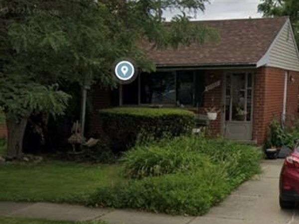 27737 Bock Street, Garden City, MI 48135