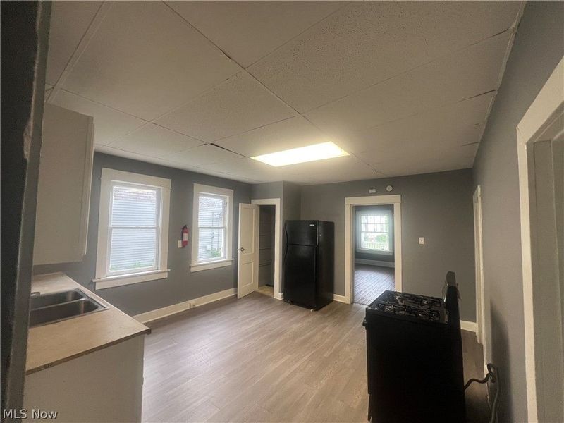 10304 Shale Avenue, Unit 1, Cleveland, OH 44104 Photo 2