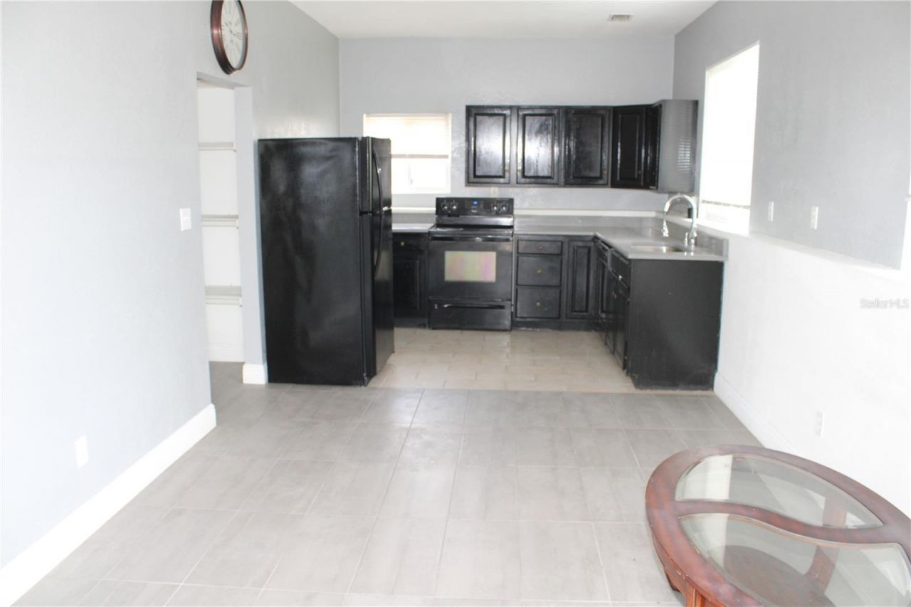 7987 63rd Street N, Pinellas Park, FL 33781 Photo