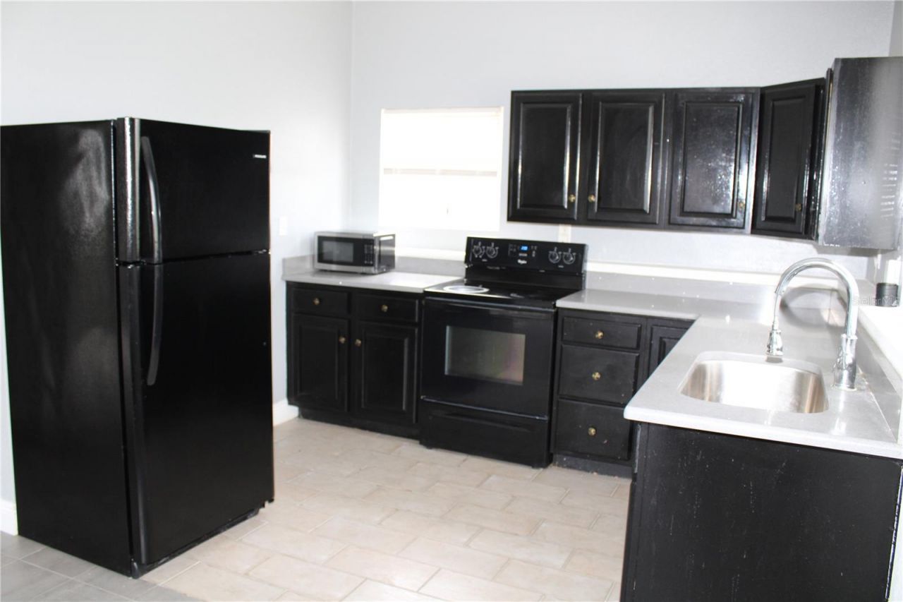 7987 63rd Street N, Pinellas Park, FL 33781 Photo