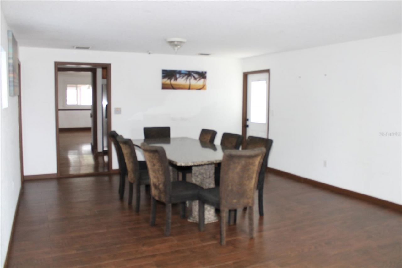 7987 63rd Street N, Pinellas Park, FL 33781 Photo