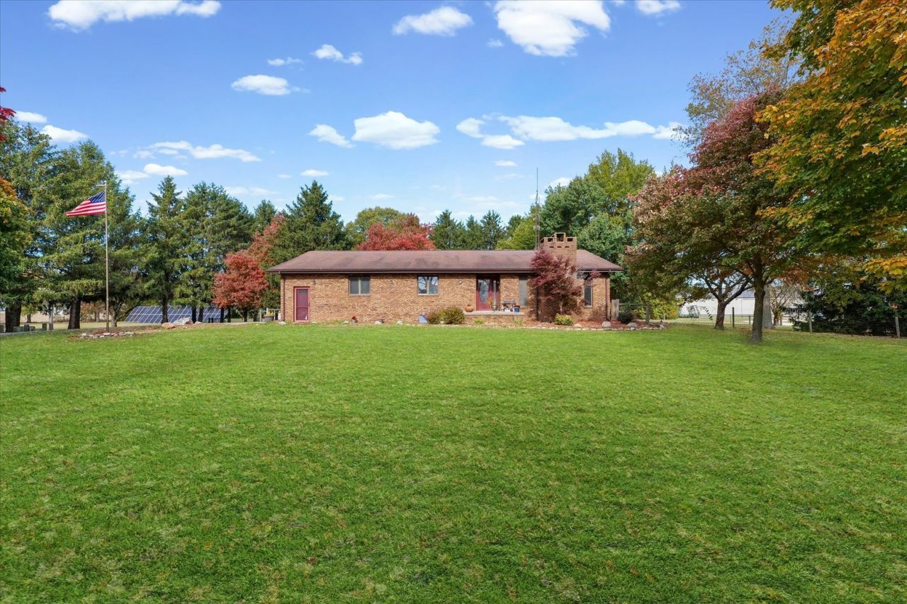 2758 CR 1100 N, Homer, IL 61849