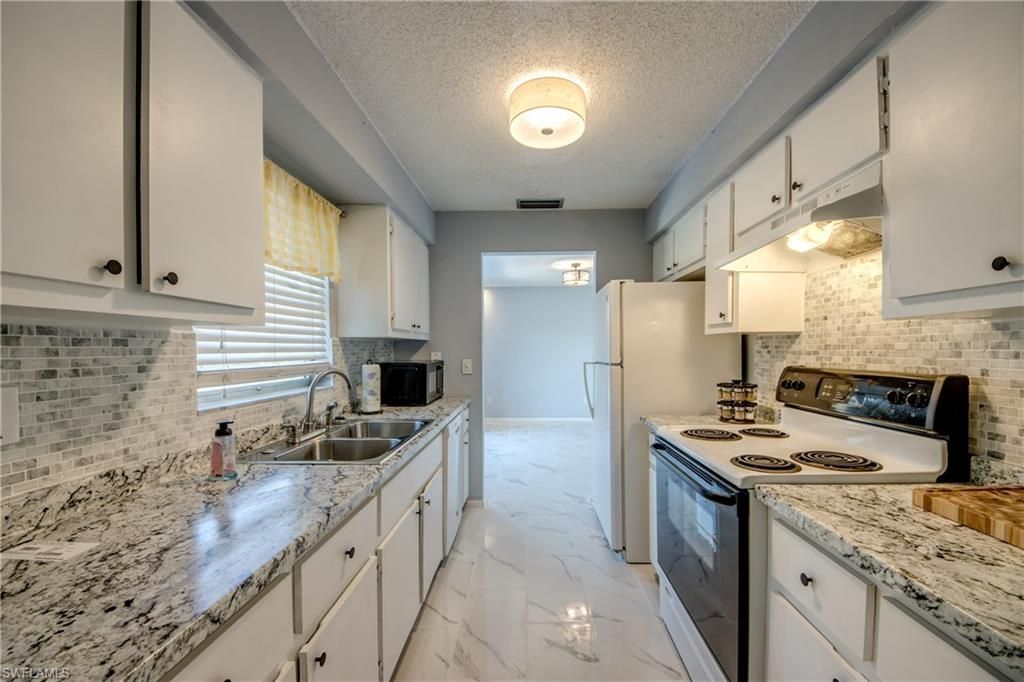 3518 SE 8th Pl, Cape Coral, FL 33904 Photo