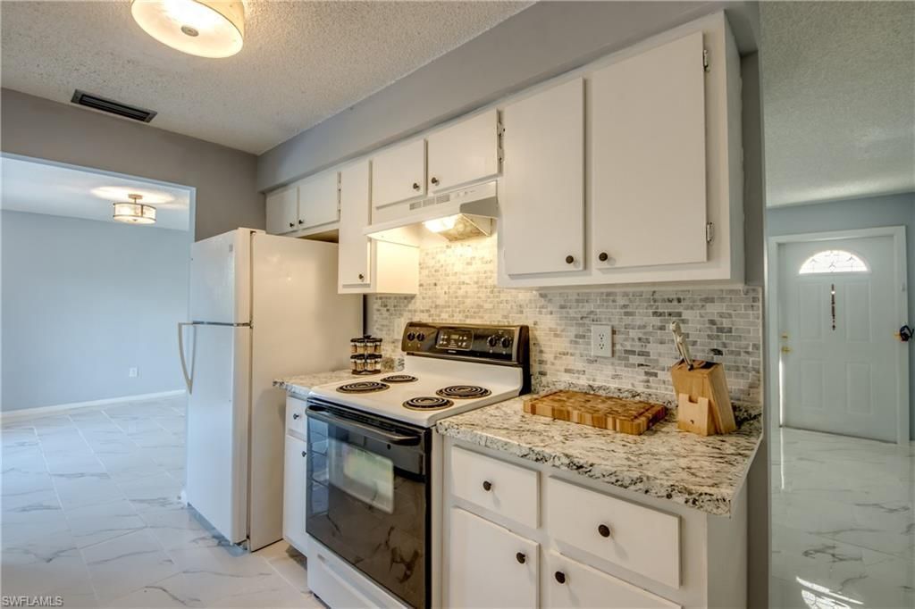 3518 SE 8th Pl , Cape Coral, FL 33904 Photo
