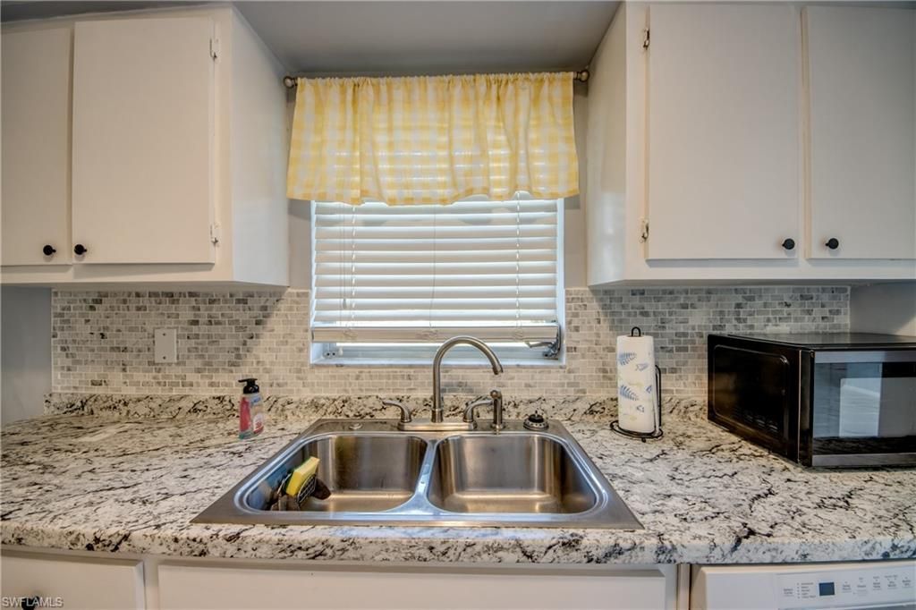 3518 SE 8th Pl , Cape Coral, FL 33904 Photo