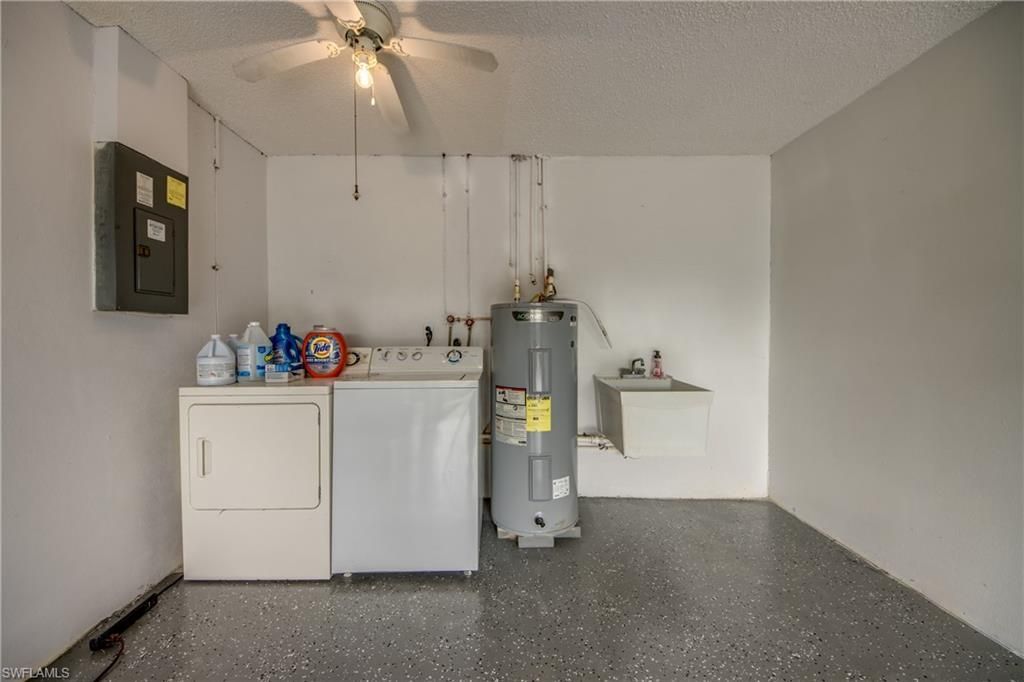 3518 SE 8th Pl, Cape Coral, FL 33904 Photo