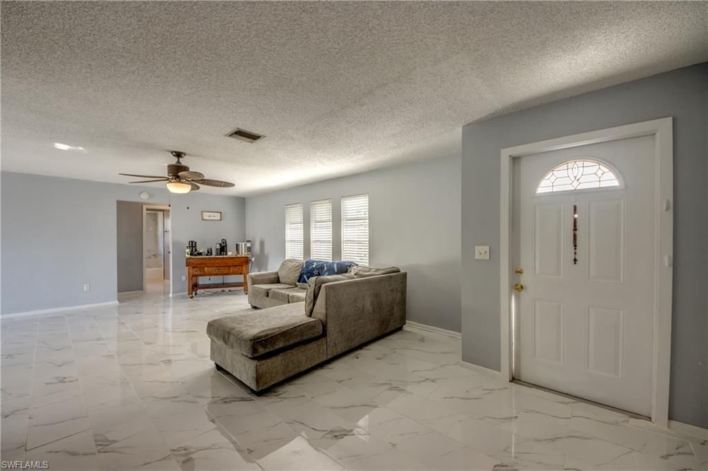 3518 SE 8th Pl , Cape Coral, FL 33904 Photo