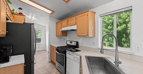 3120 Debbie Way, Carson City, NV 89706 Photo