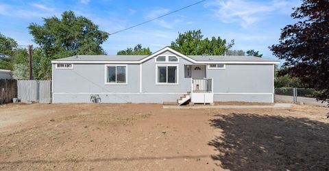 3120 Debbie Way, Carson City, NV 89706 Photo