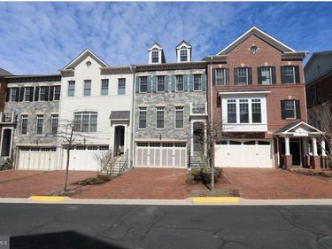 6758 DARRELLS GRANT PLACE , FALLS CHURCH, VA 22043