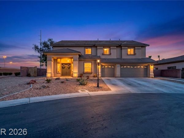 6228 Red Pine Court, Las Vegas, NV 89130