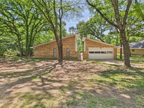 1406 Loma Linda Drive, Athens, TX 75752