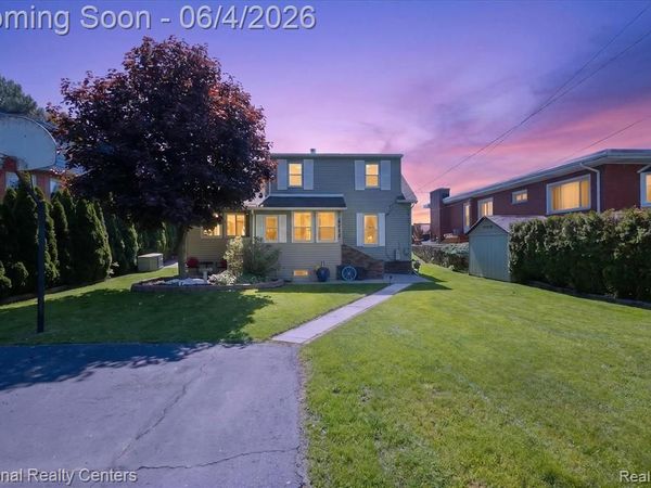 3946 Lakeshore Drive, Frenchtown Twp, MI 48166
